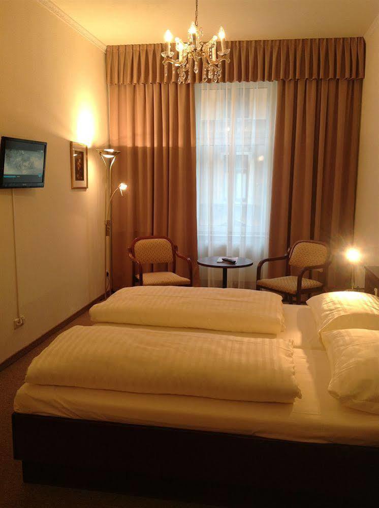 Hotel Thuringer Hof Vienne